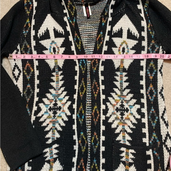 Pinkliscious Women Aztec Southwestern  Cardigan Sweater Coat Jacket Hooded Small - Picture 4 of 8
